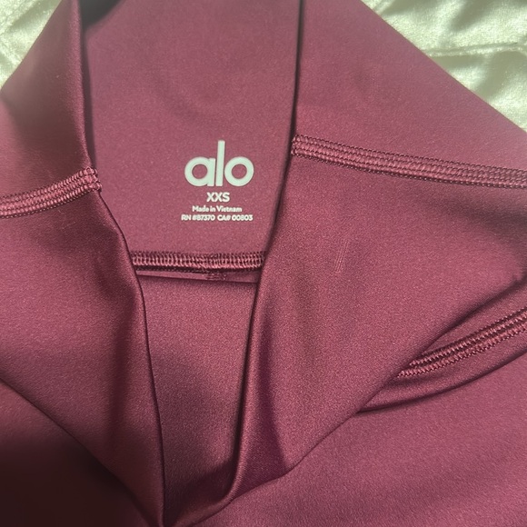 ALO High-Waist Airlift Legging - Picture 2 of 9